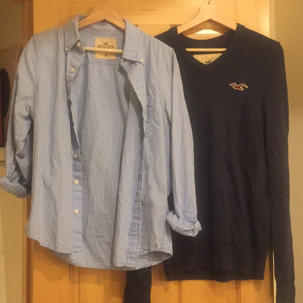 Bundle of 5 Hollister Shirts, all size medium